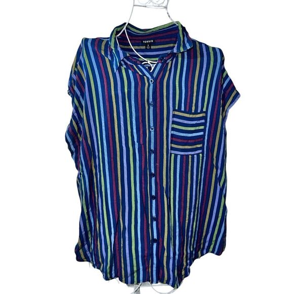NEW WITH TAGS Torrid Shirt Womens Plus 2X Blue Striped Stretch Boho Pocket Top B - Picture 1 of 9